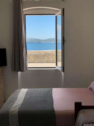 Апартаменты Apartman Mirjana Биела Апартаменты с видом на море-2